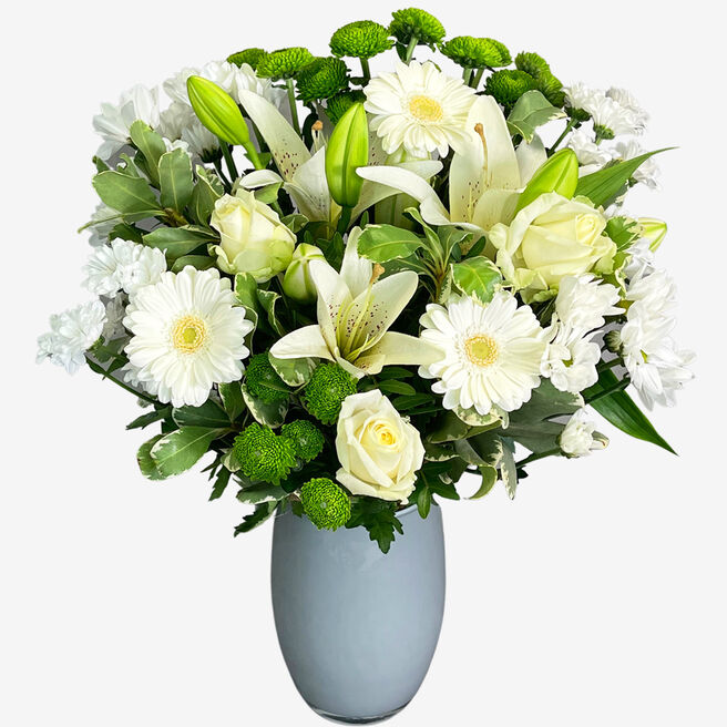 White Simplicity Flower Bouquet