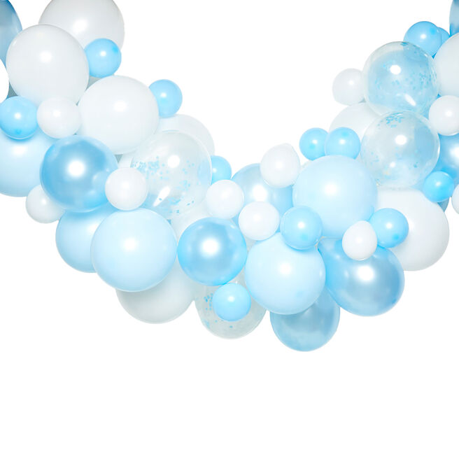 Blue & White DIY Balloon Garland
