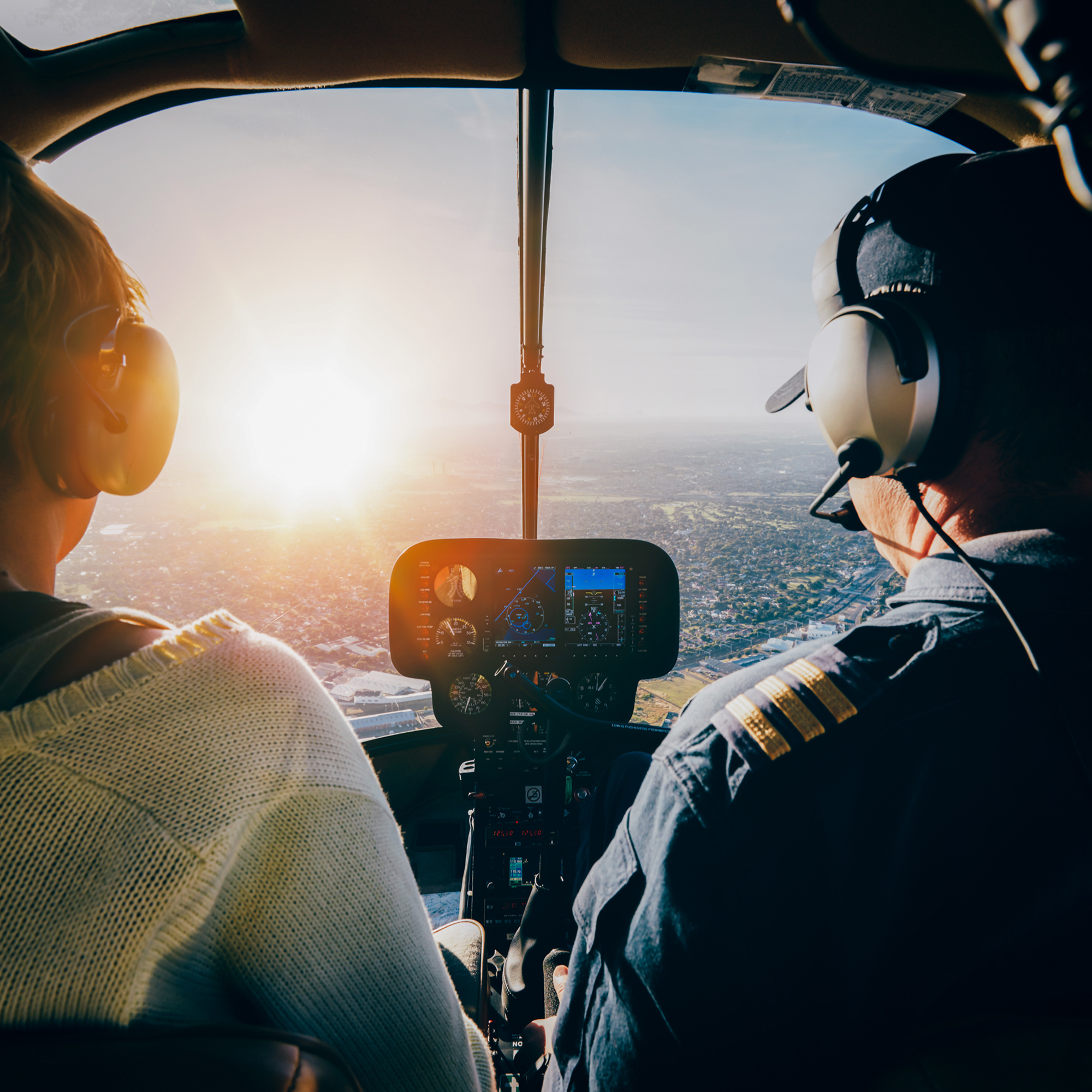 Deluxe Helicopter Flight with a Glass of Bubbly & Chocolates Gift Experience Day