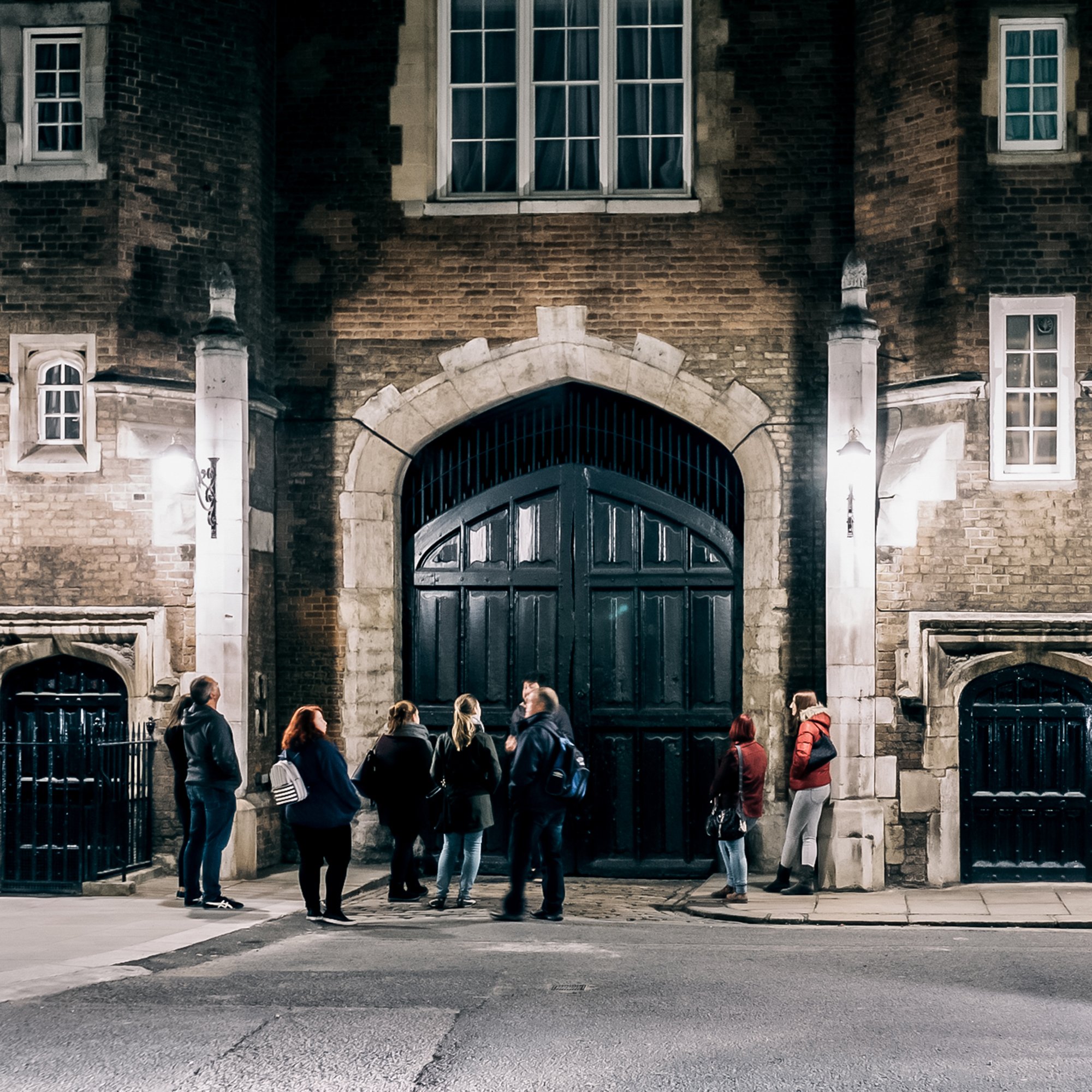 London Ghost Boat Tour for Two Gift Experience Day