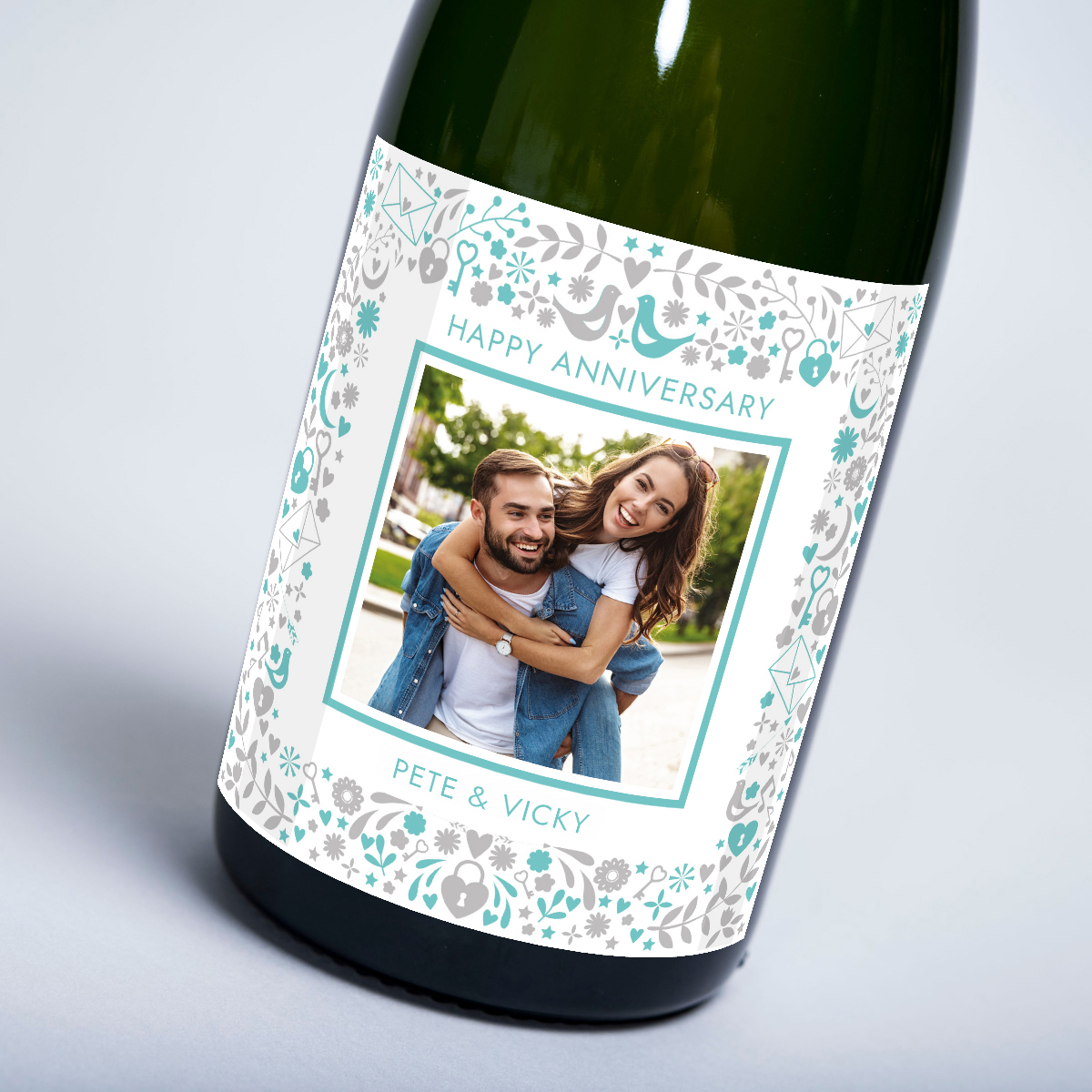 Luxury Personalised Champagne - Anniversary Photo & Text