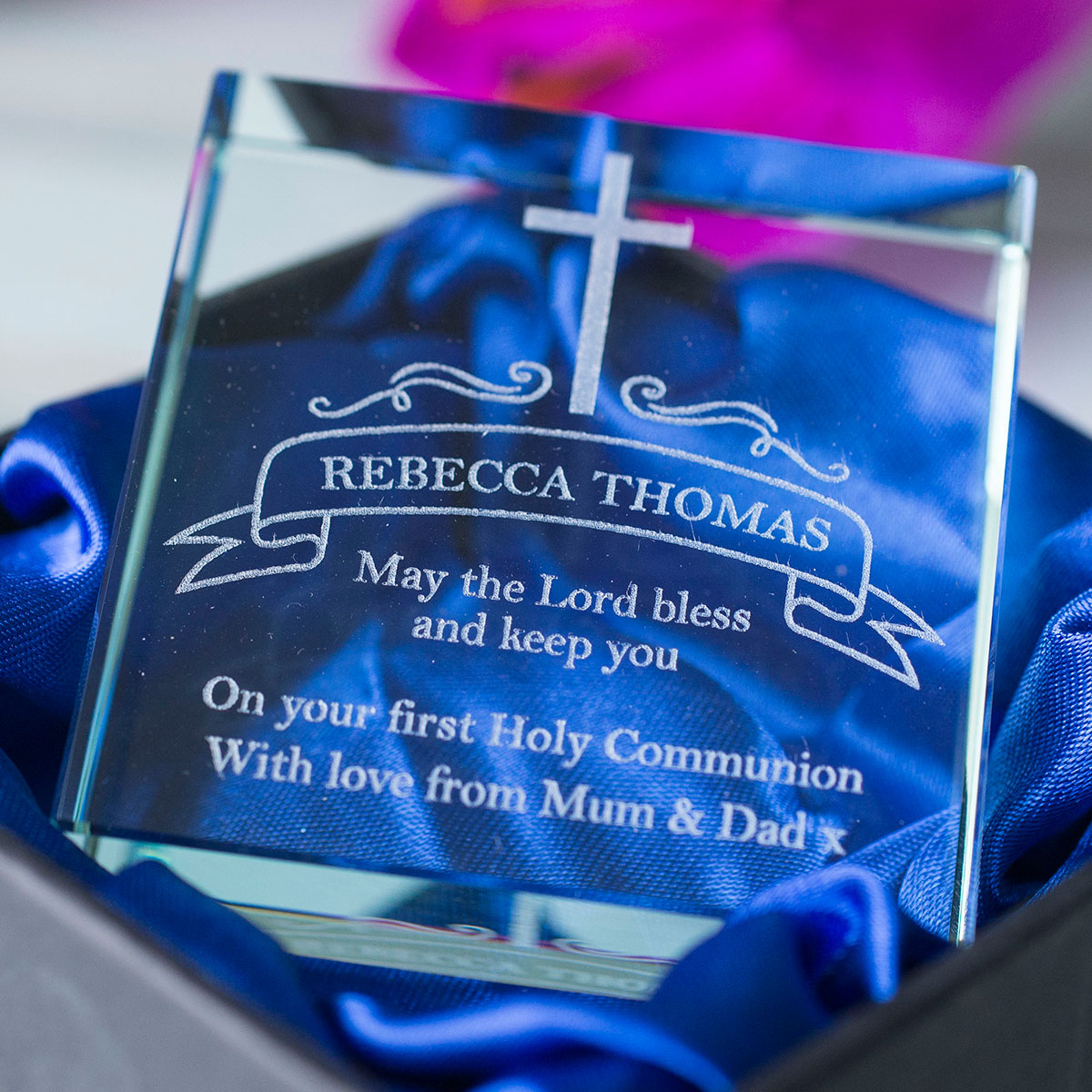 Personalised Engraved Glass Token - Holy Communion