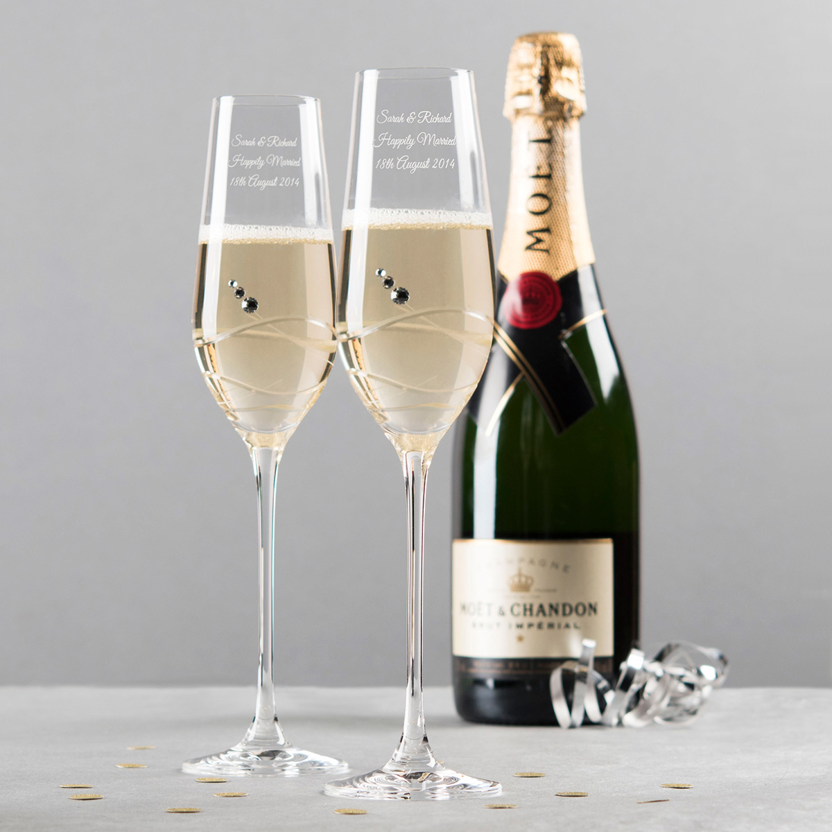 Engraved Set Of Two Champagne Flutes Embellished with Crystals - Swirls